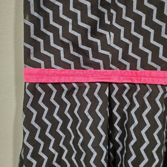 eShakti Women's Fit and Flare Retro Zig Zag Sleeveless Dress Black Gray Sz 6? - Picture 5 of 14